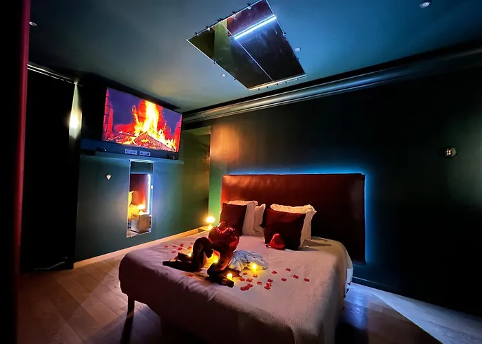 Mieuxqualhotel jacuzzi privatif Le carré